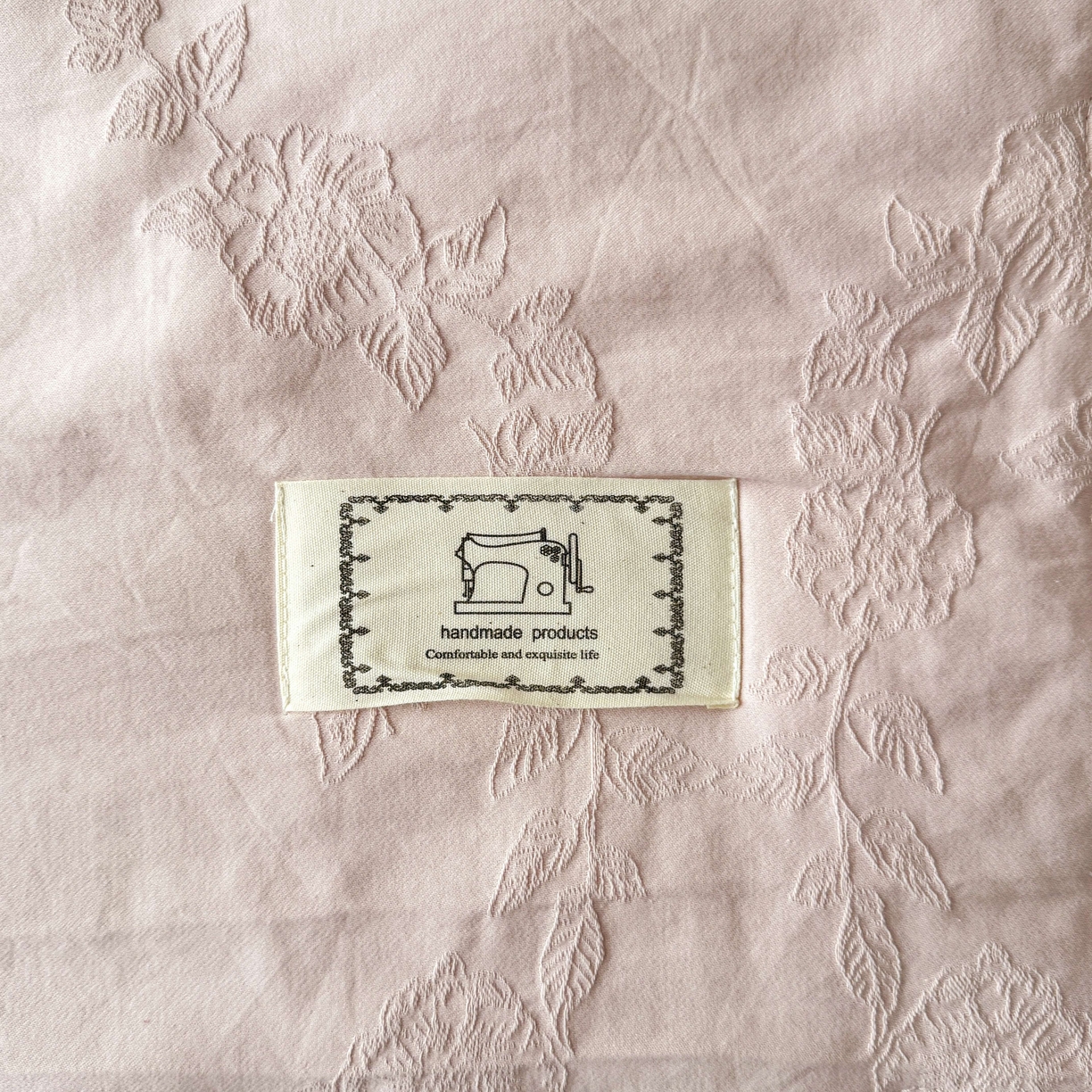 91家纺网 家纺一手货源 找家纺 乐家毛巾被（工厂自产自销） 2026春夏新款全棉60S长绒棉立体厚织提花整张棉花夏被四件套单夏被枕套夏凉被空 花叶蝶影