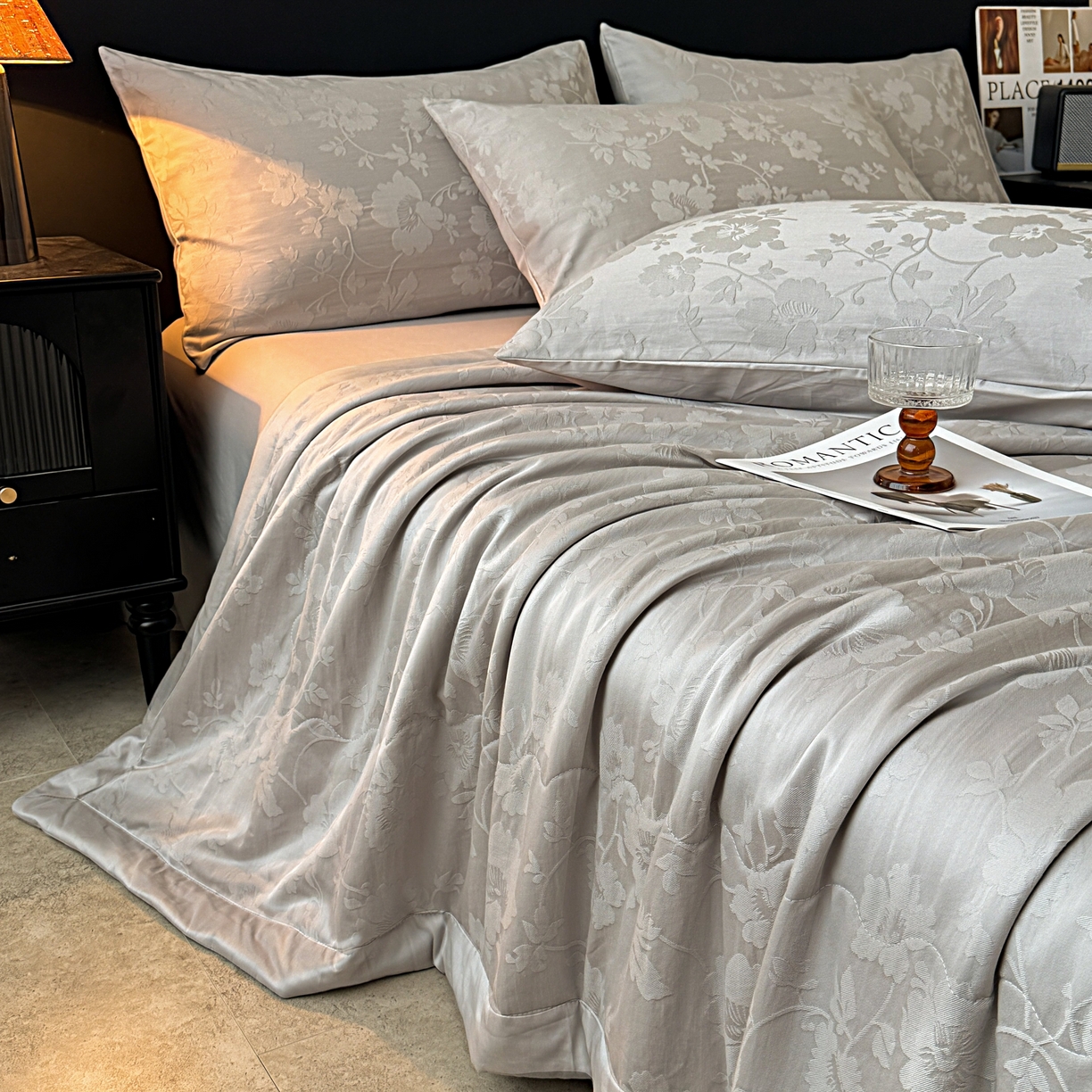 91家纺网 家纺一手货源 找家纺 乐家毛巾被（工厂自产自销） 2026春夏新款全棉60S长绒棉立体厚织提花整张棉花夏被四件套单夏被枕套夏凉被空 花叶同枝