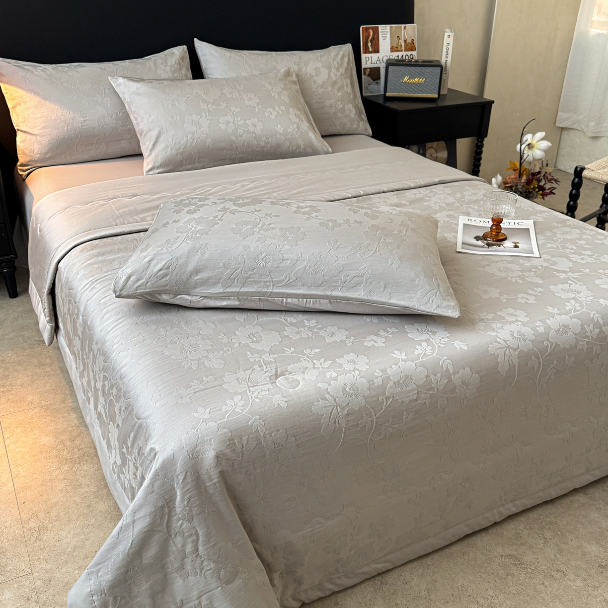 91家纺网 家纺一手货源 找家纺 乐家毛巾被（工厂自产自销） 2026春夏新款全棉60S长绒棉立体厚织提花整张棉花夏被四件套单夏被枕套夏凉被空 花叶同枝