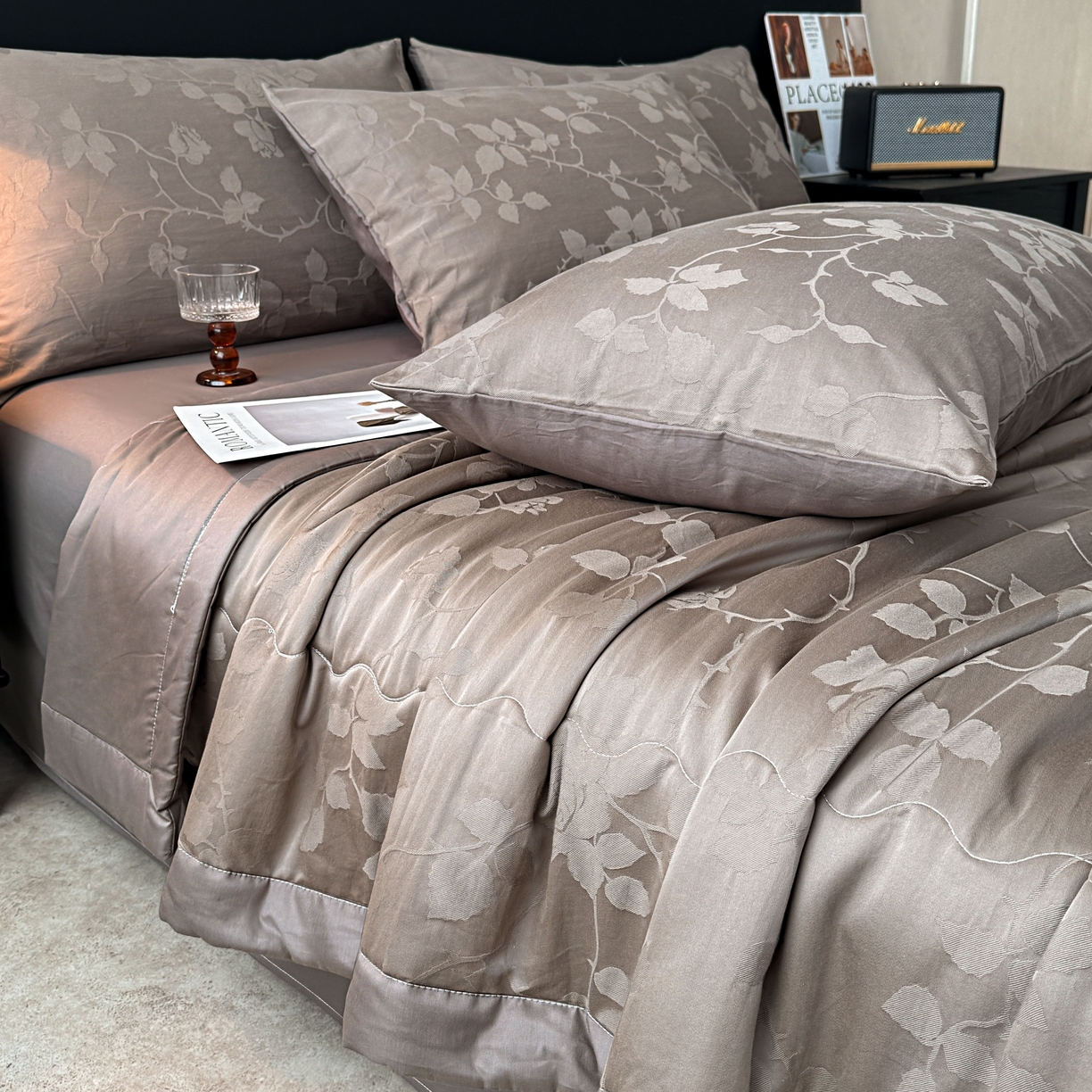 91家纺网 家纺一手货源 找家纺 乐家毛巾被（工厂自产自销） 2026春夏新款全棉60S长绒棉立体厚织提花整张棉花夏被四件套单夏被枕套夏凉被空 露染