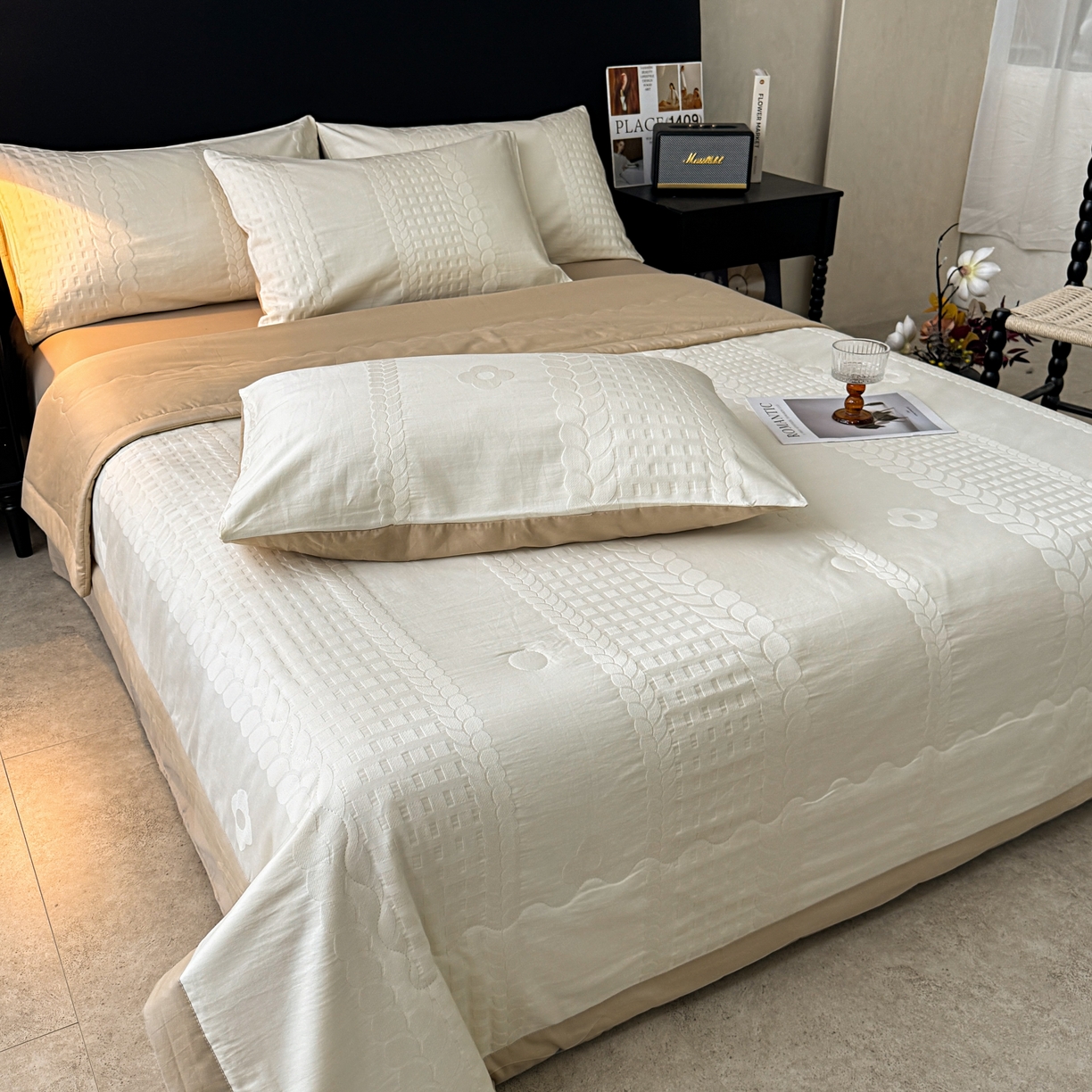 91家纺网 家纺一手货源 找家纺 乐家毛巾被（工厂自产自销） 2026春夏新款全棉60S长绒棉立体厚织提花整张棉花夏被四件套单夏被枕套夏凉被空 落痕