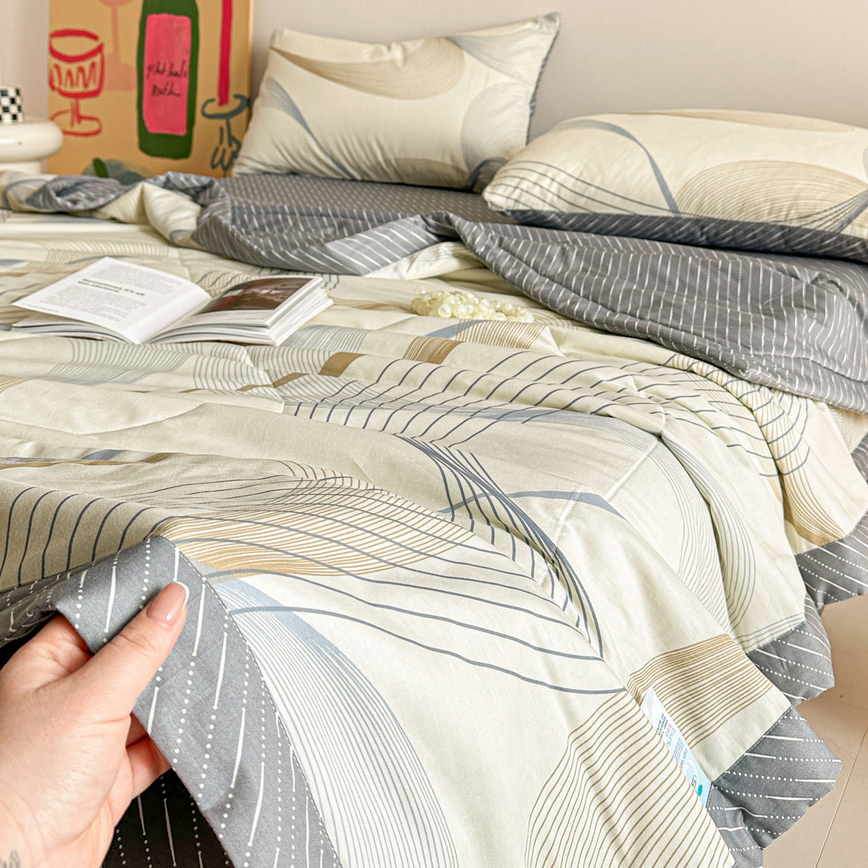 91家纺网 家纺一手货源 找家纺 春皖家纺 2026春夏新款全棉印花夏被夏凉被空调被 名爵黄