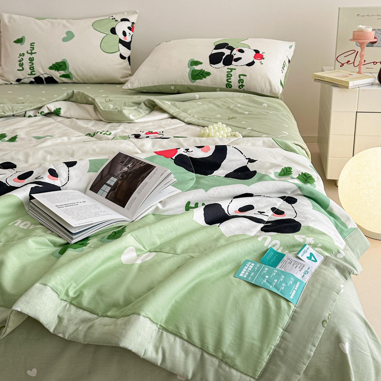 91家纺网 家纺一手货源 找家纺 春皖家纺 2026春夏新款全棉印花夏被夏凉被空调被 森林熊猫