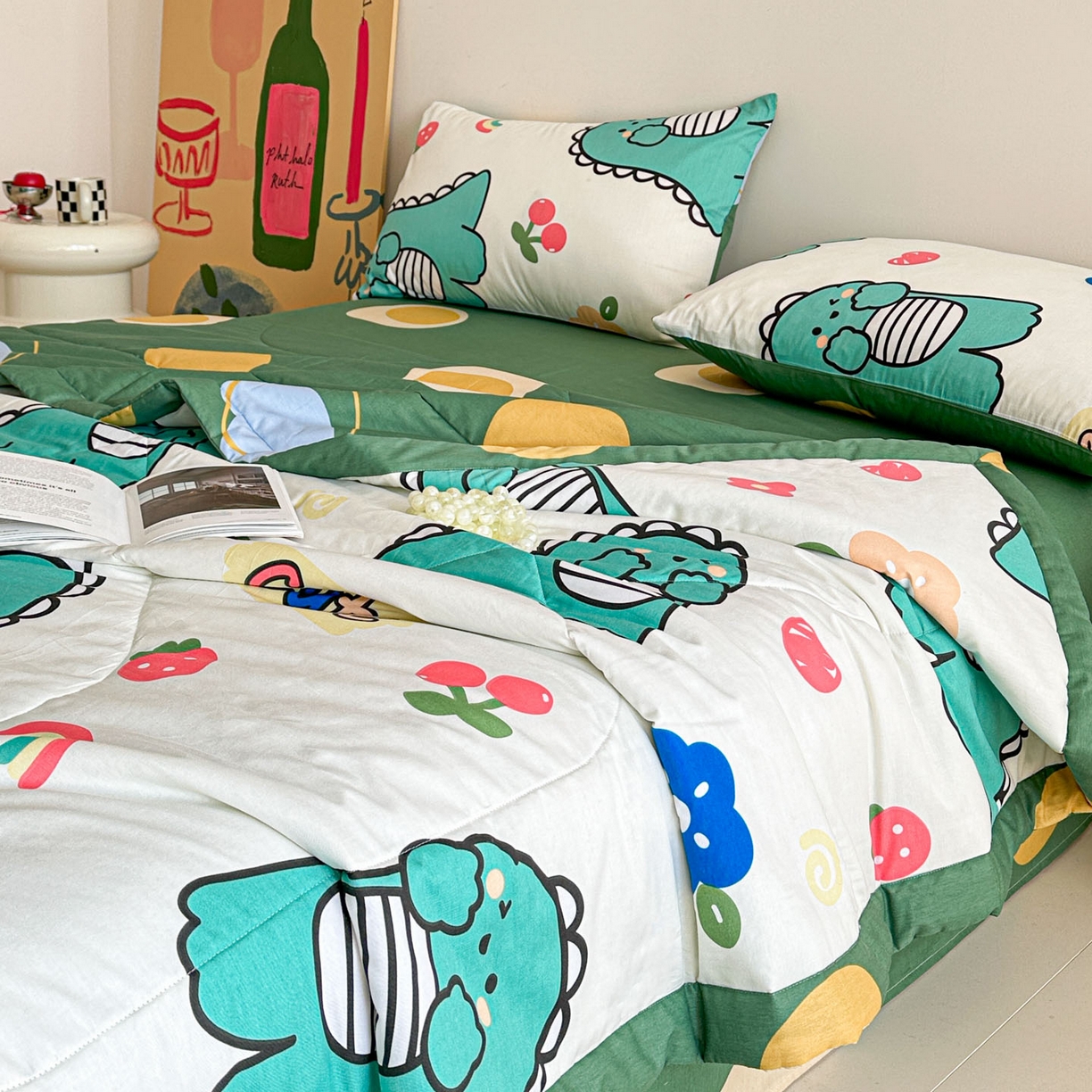 91家纺网 家纺一手货源 找家纺 春皖家纺 2026春夏新款全棉印花夏被夏凉被空调被 小恐龙