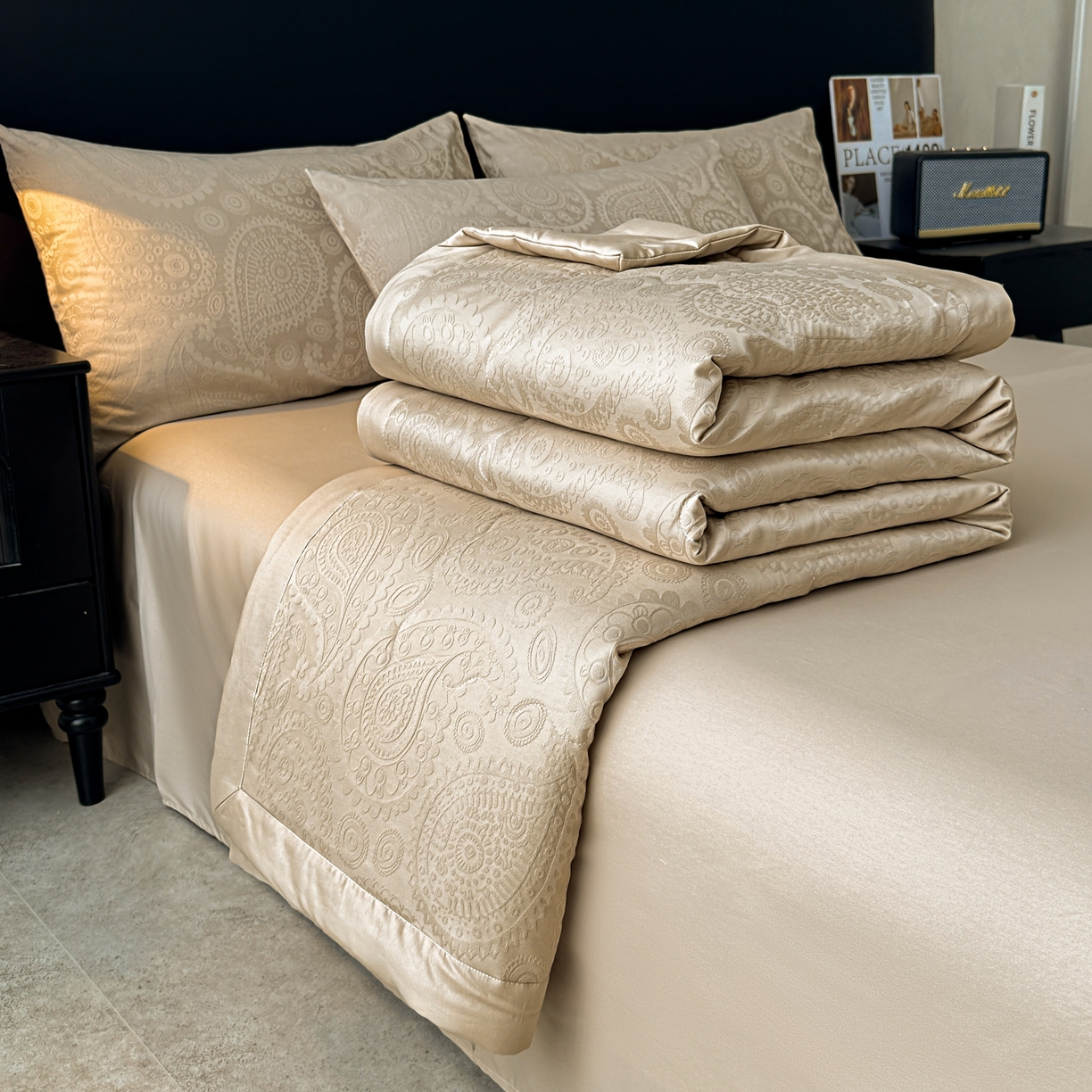 91家纺网 家纺一手货源 找家纺 乐家毛巾被（工厂自产自销） 2026春夏新款全棉60S长绒棉立体厚织提花整张棉花夏被四件套单夏被枕套夏凉被空 浅迹