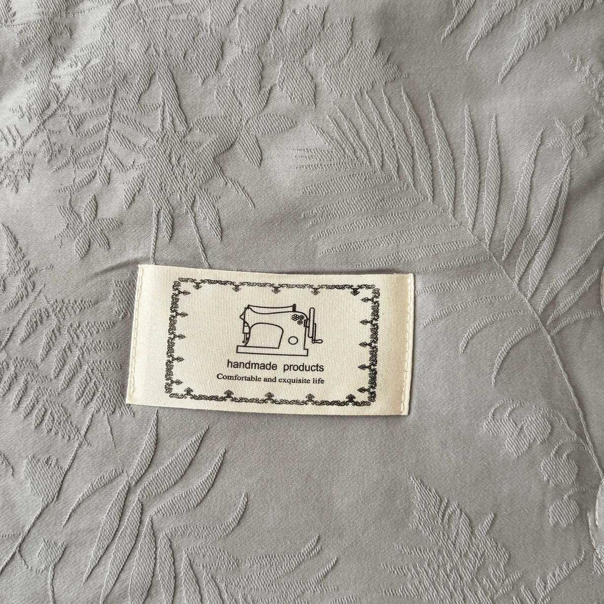 91家纺网 家纺一手货源 找家纺 乐家毛巾被（工厂自产自销） 2026春夏新款全棉60S长绒棉立体厚织提花整张棉花夏被四件套单夏被枕套夏凉被空 碎影