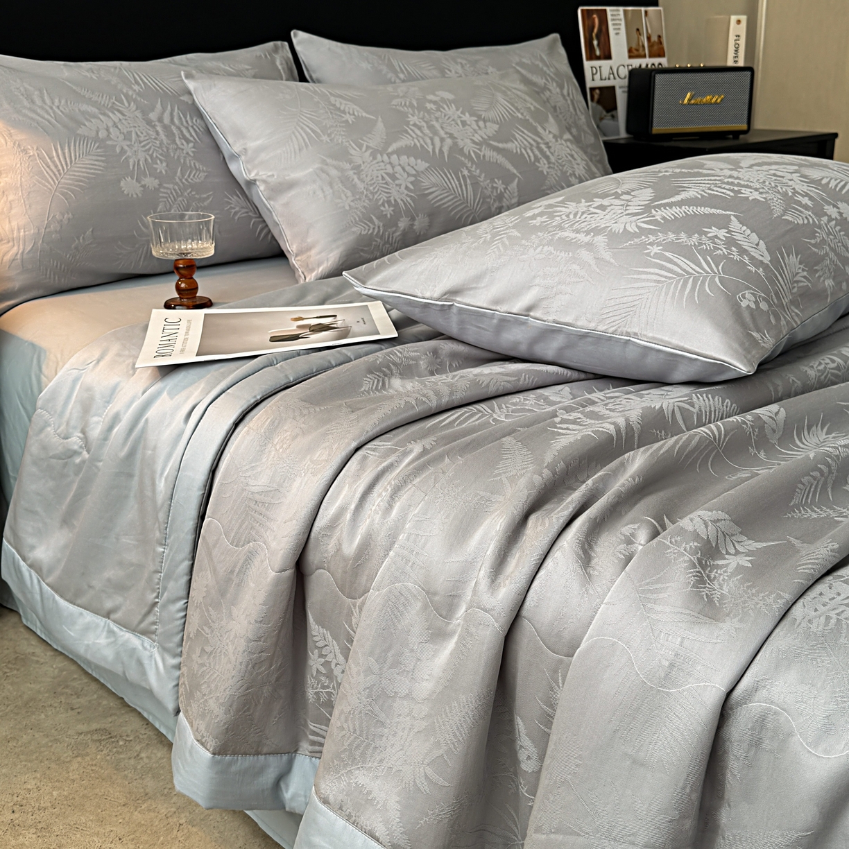 91家纺网 家纺一手货源 找家纺 乐家毛巾被（工厂自产自销） 2026春夏新款全棉60S长绒棉立体厚织提花整张棉花夏被四件套单夏被枕套夏凉被空 碎影