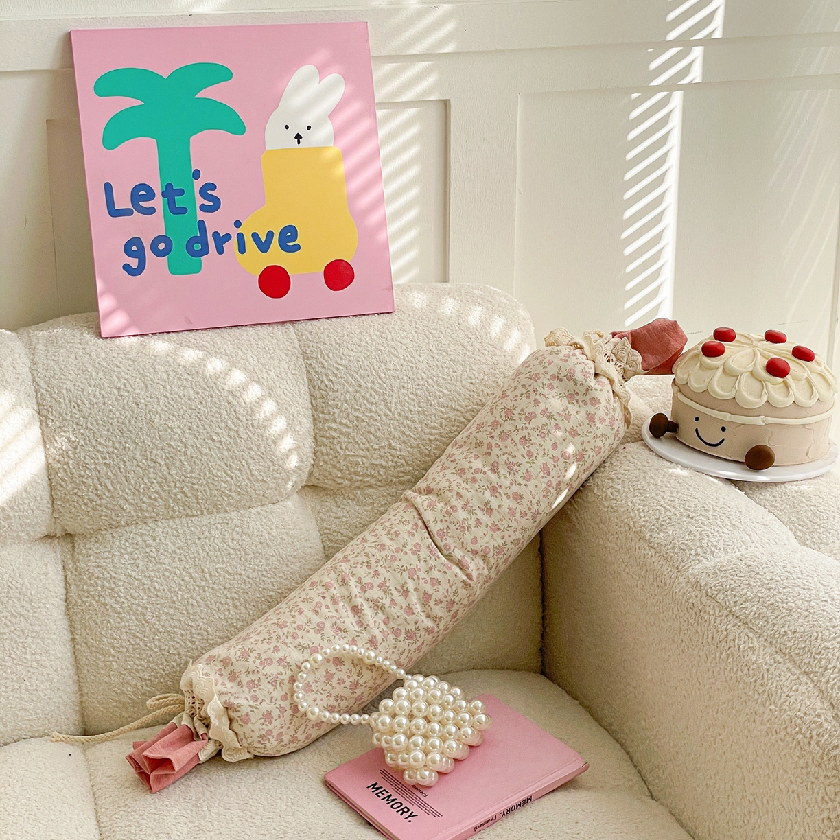 91家纺网 家纺一手货源 找家纺 亦帆枕芯 2026新款多功能法式圆柱形糖果枕宝宝安抚枕成人颈椎枕 青禾碎花-法式糖果枕