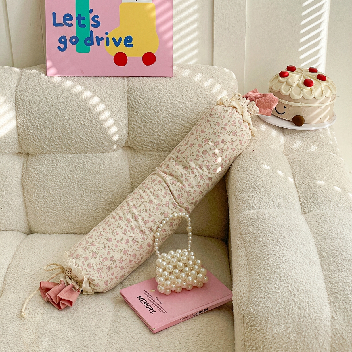 91家纺网 家纺一手货源 找家纺 亦帆枕芯 2026新款多功能法式圆柱形糖果枕宝宝安抚枕成人颈椎枕 青禾碎花-法式糖果枕