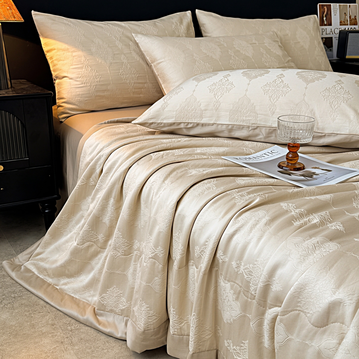 91家纺网 家纺一手货源 找家纺 乐家毛巾被（工厂自产自销） 2026春夏新款全棉60S长绒棉立体厚织提花整张棉花夏被四件套单夏被枕套夏凉被空 余影