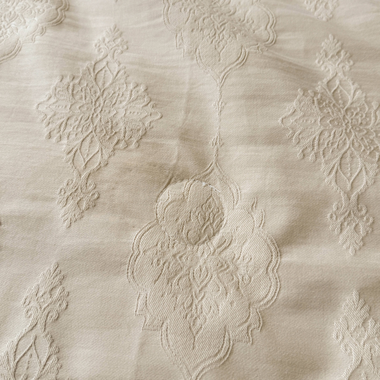 91家纺网 家纺一手货源 找家纺 乐家毛巾被（工厂自产自销） 2026春夏新款全棉60S长绒棉立体厚织提花整张棉花夏被四件套单夏被枕套夏凉被空 余影