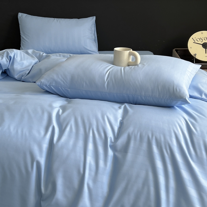 91家纺网 家纺一手货源 找家纺 蓝淋家纺 2026春夏新款贡缎提花四件套 晴空缎