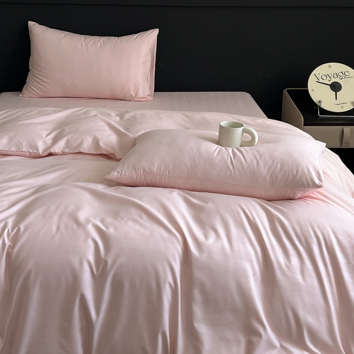 91家纺网 家纺一手货源 找家纺 蓝淋家纺 2026春夏新款贡缎提花四件套 桃雾缎