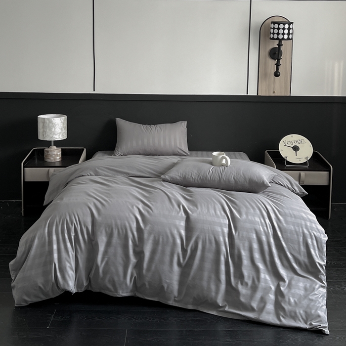 91家纺网 家纺一手货源 找家纺 蓝淋家纺 2026春夏新款贡缎提花四件套 云灰缎