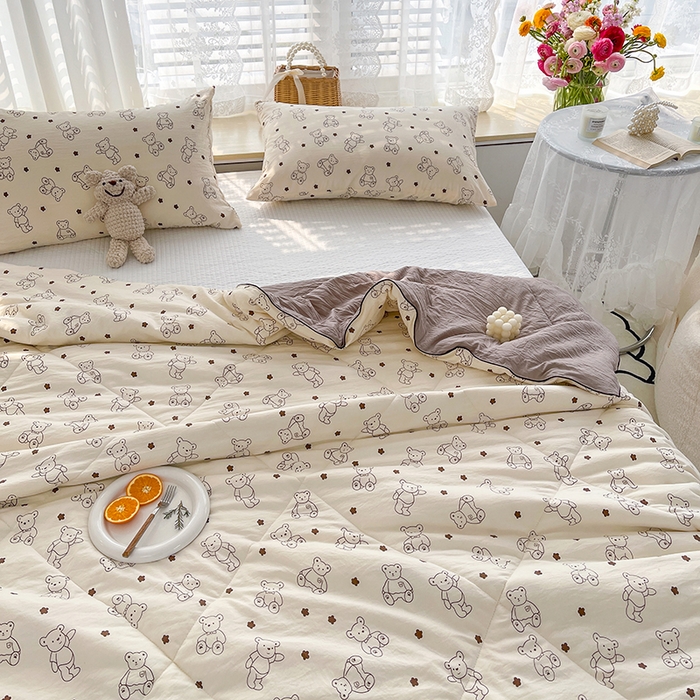 91家纺网 家纺一手货源 找家纺 太阳树 2026新款A类水洗双层纱夏被大豆夏被夏凉被空调被 小熊院长