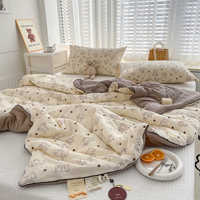 91家纺网 家纺一手货源 找家纺 太阳树 2026新款A类水洗双层纱夏被大豆夏被夏凉被空调被 小熊院长