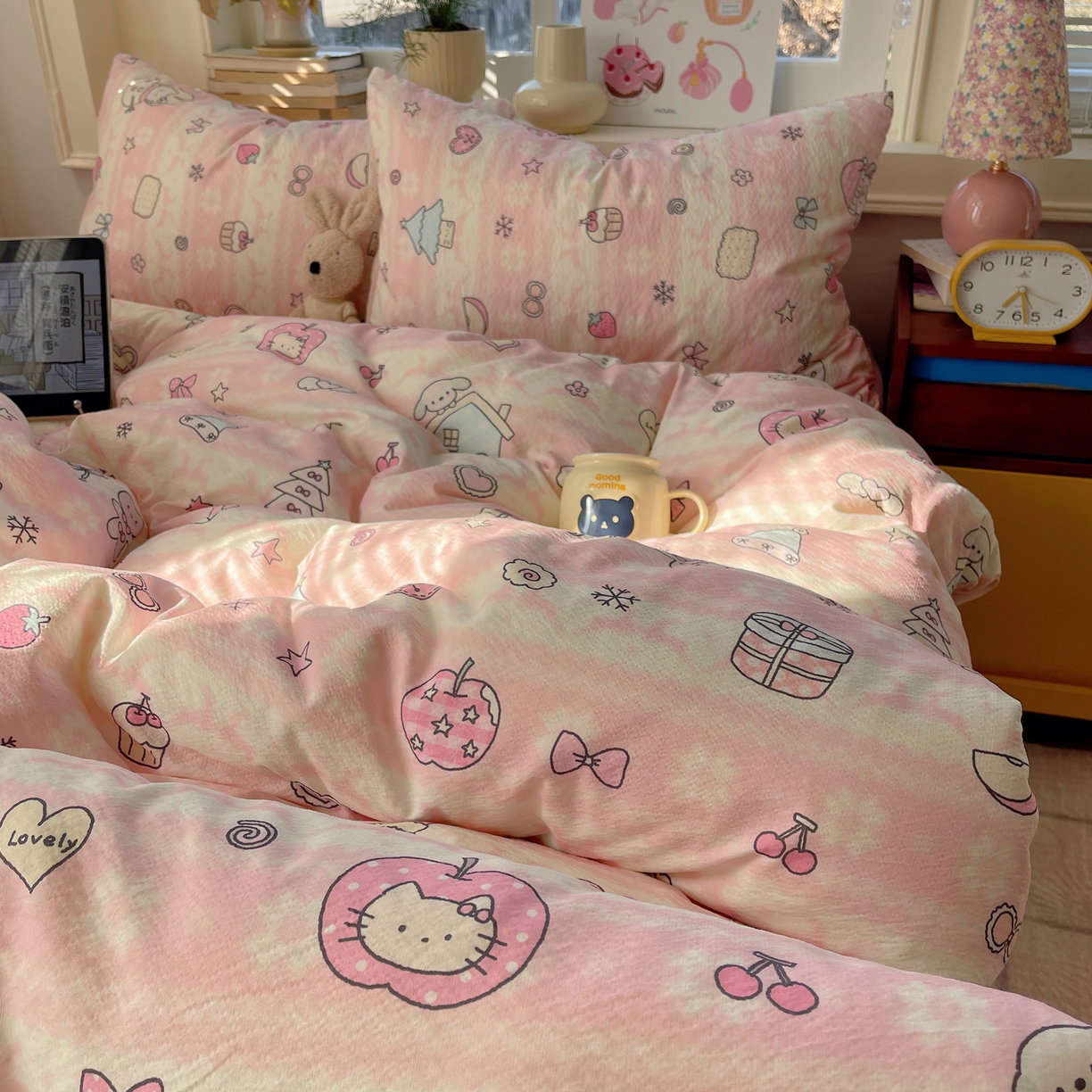 91家纺网 家纺一手货源 找家纺 （总）红嘴企鹅 2026新款波西米亚卡通风水洗棉四件套