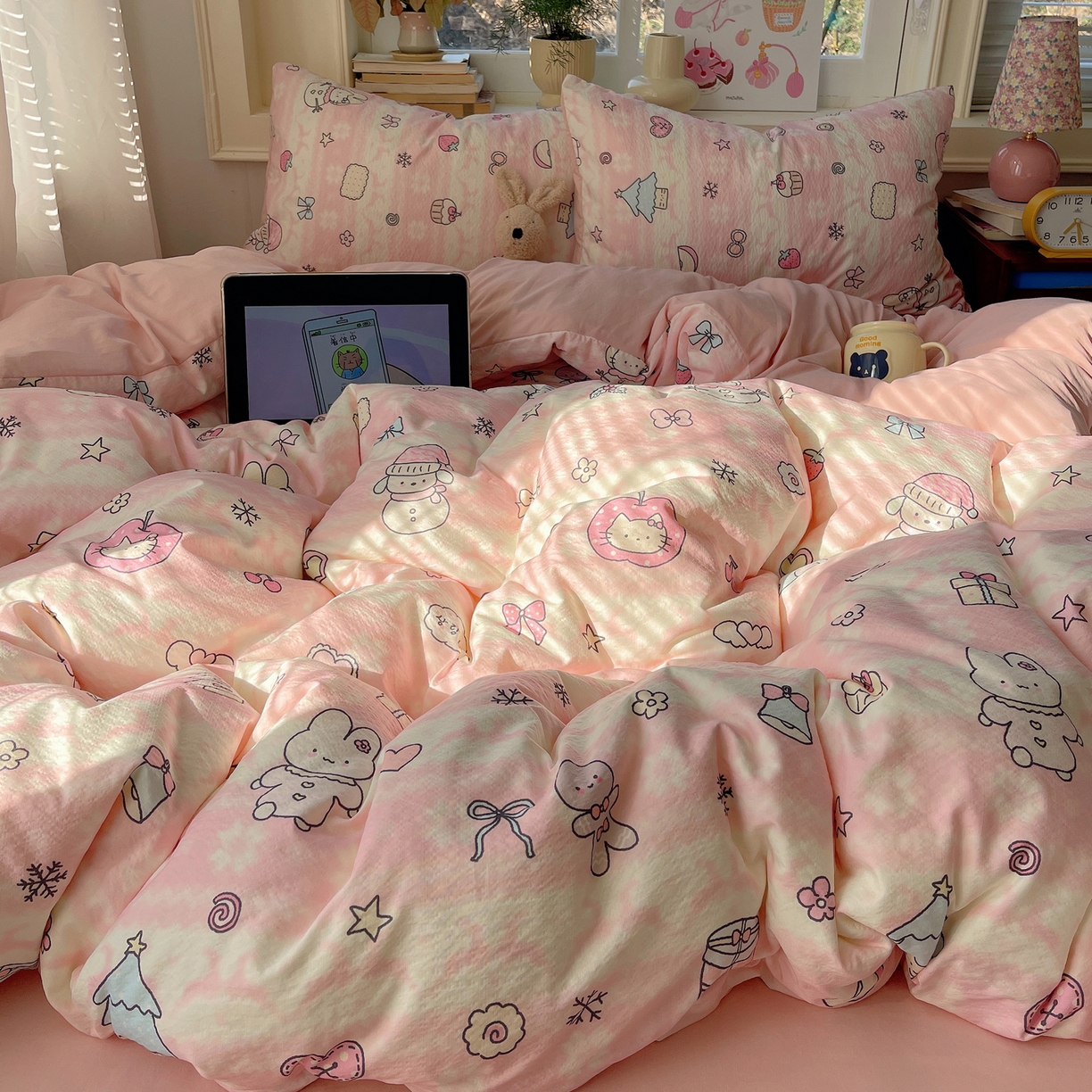 91家纺网 家纺一手货源 找家纺 （总）红嘴企鹅 2026新款波西米亚卡通风水洗棉四件套