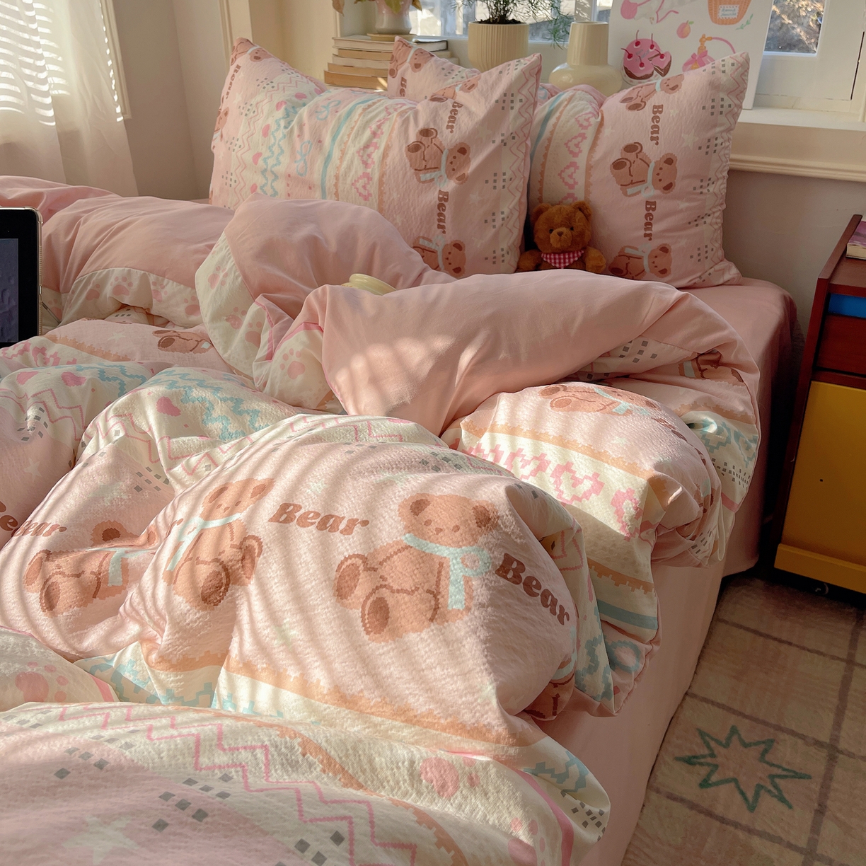 91家纺网 家纺一手货源 找家纺 （总）红嘴企鹅 2026新款波西米亚卡通风水洗棉四件套