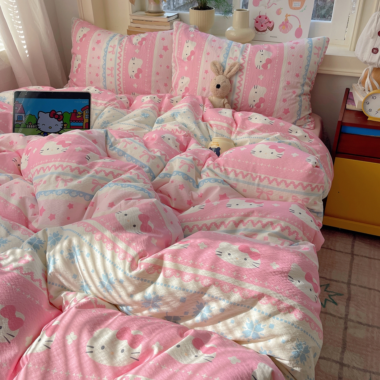 91家纺网 家纺一手货源 找家纺 红嘴企鹅 2026新款波西米亚卡通风水洗棉四件套 可爱小猫