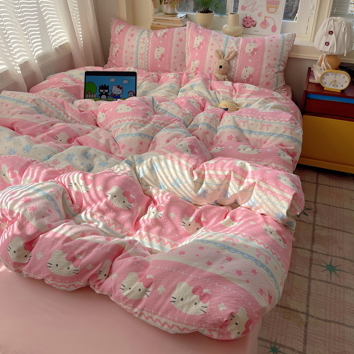 91家纺网 家纺一手货源 找家纺 红嘴企鹅 2026新款波西米亚卡通风水洗棉四件套 可爱小猫