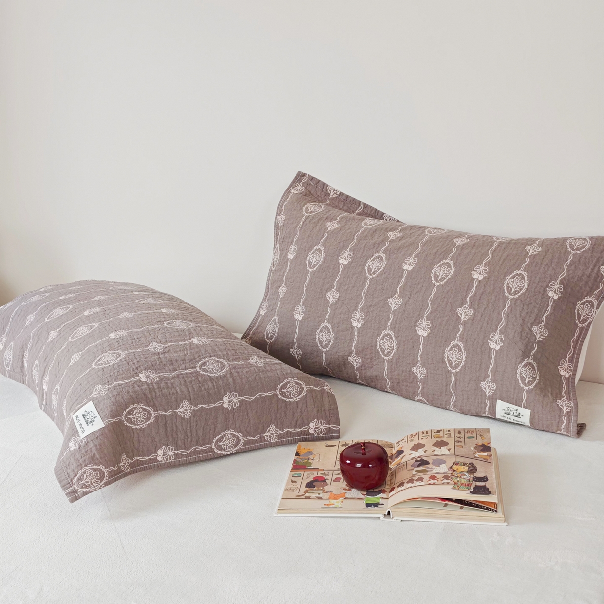 91家纺网 家纺一手货源 找家纺 沐瑟家纺  2026新款安心棉纯棉纱布枕巾 樱桃花紫