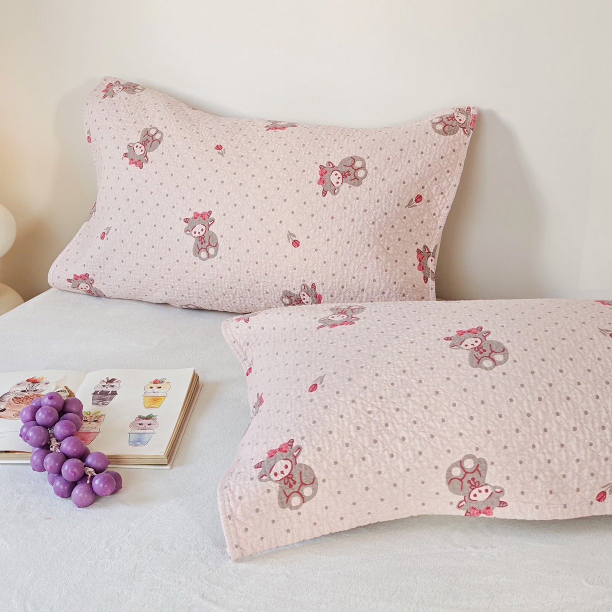 91家纺网 家纺一手货源 找家纺 沐瑟家纺  2026新款安心棉纯棉纱布枕巾 小羊花朵