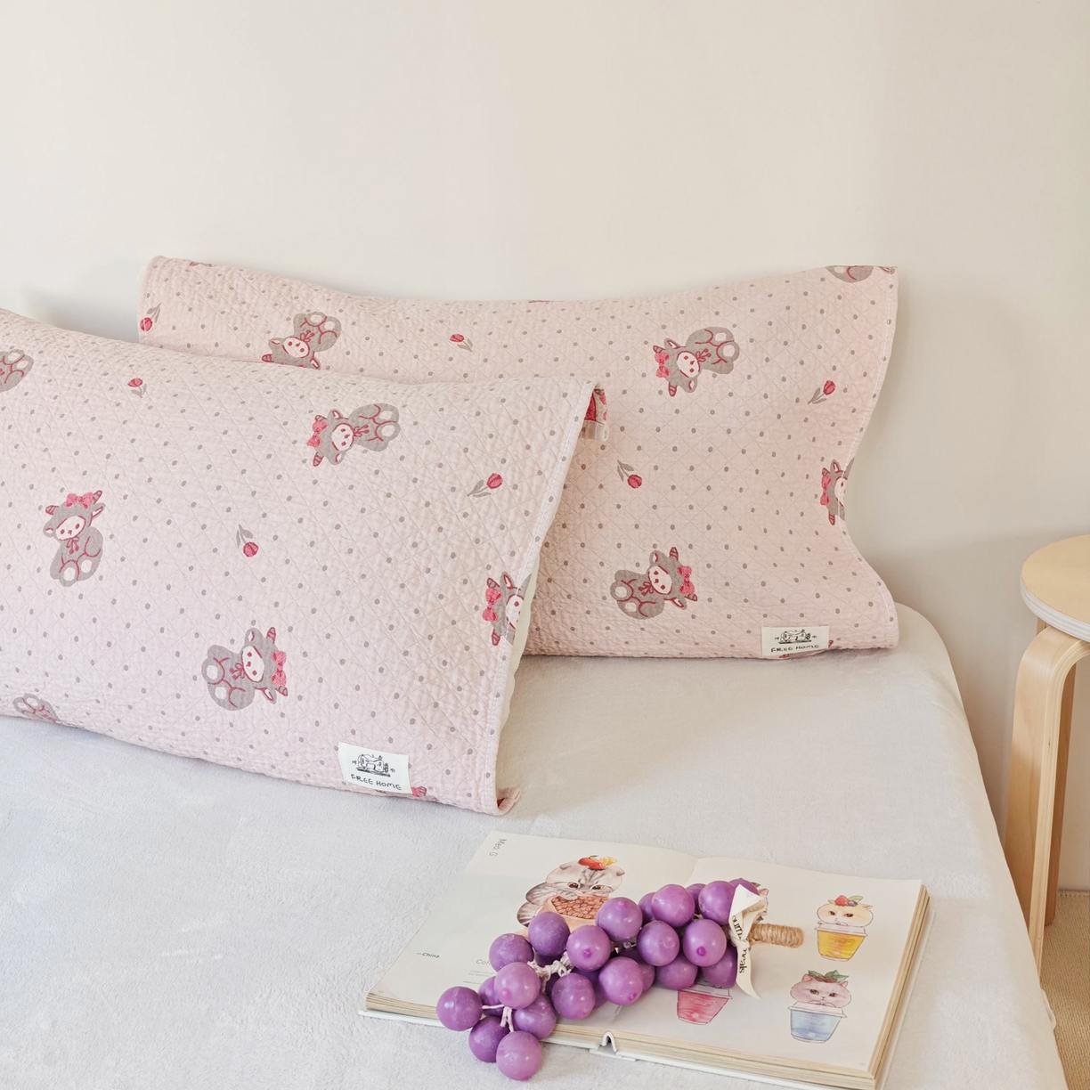 91家纺网 家纺一手货源 找家纺 沐瑟家纺  2026新款安心棉纯棉纱布枕巾 小羊花朵