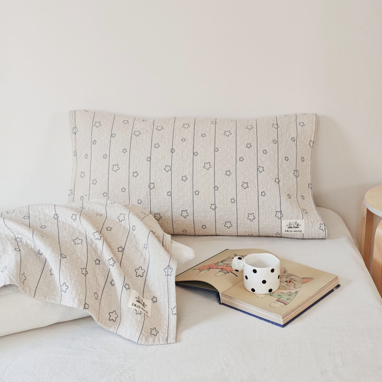 91家纺网 家纺一手货源 找家纺 沐瑟家纺  2026新款安心棉纯棉纱布枕巾 线条五角星