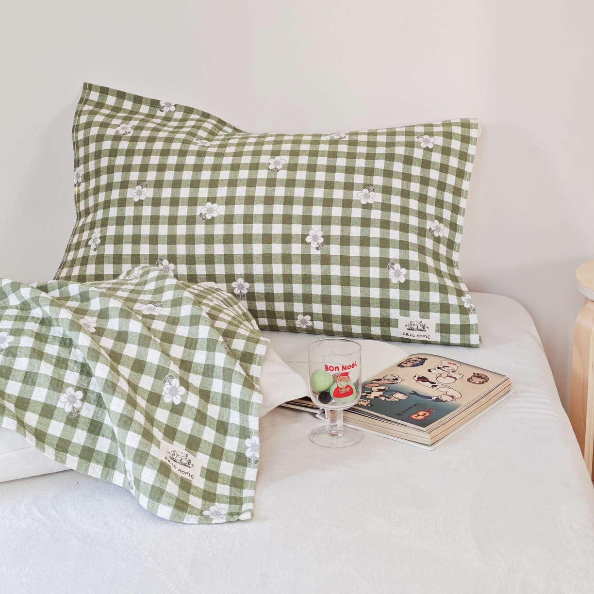 91家纺网 家纺一手货源 找家纺 沐瑟家纺  2026新款安心棉纯棉纱布枕巾 小花格子