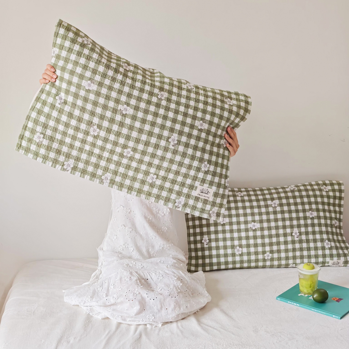 91家纺网 家纺一手货源 找家纺 沐瑟家纺  2026新款安心棉纯棉纱布枕巾 小花格子