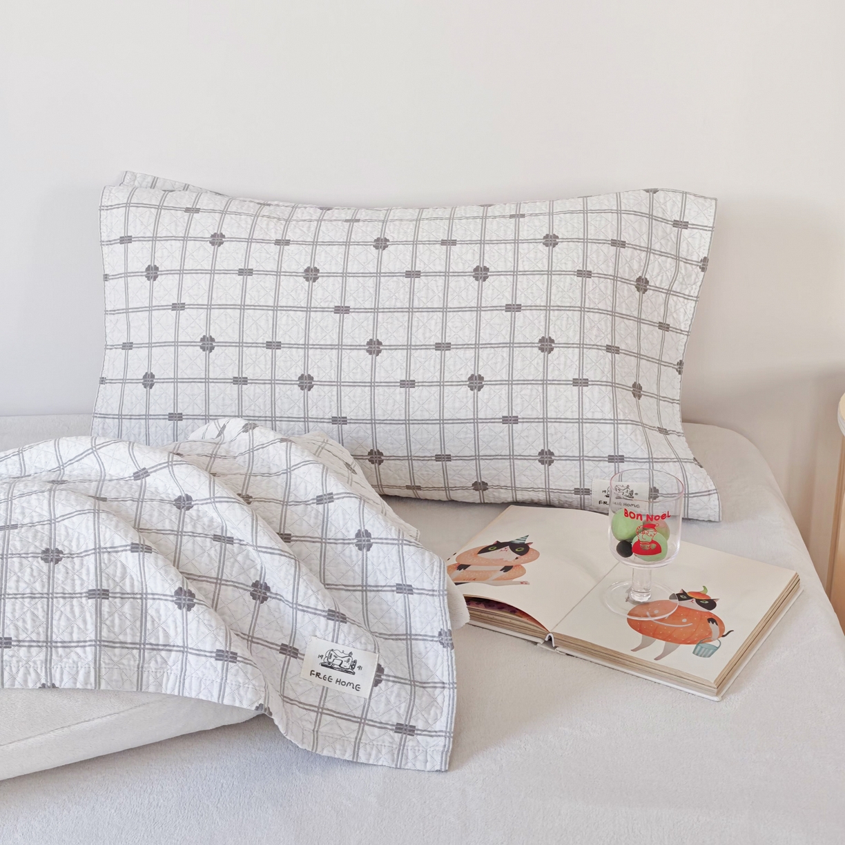91家纺网 家纺一手货源 找家纺 沐瑟家纺  2026新款安心棉纯棉纱布枕巾 线条格子