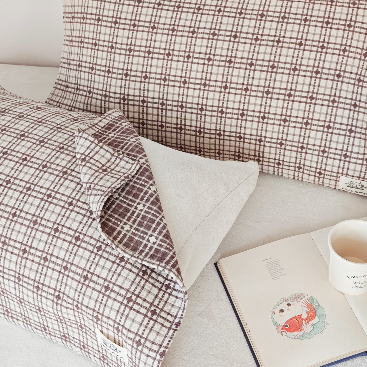 91家纺网 家纺一手货源 找家纺 沐瑟家纺  2026新款安心棉纯棉纱布枕巾 梅花格