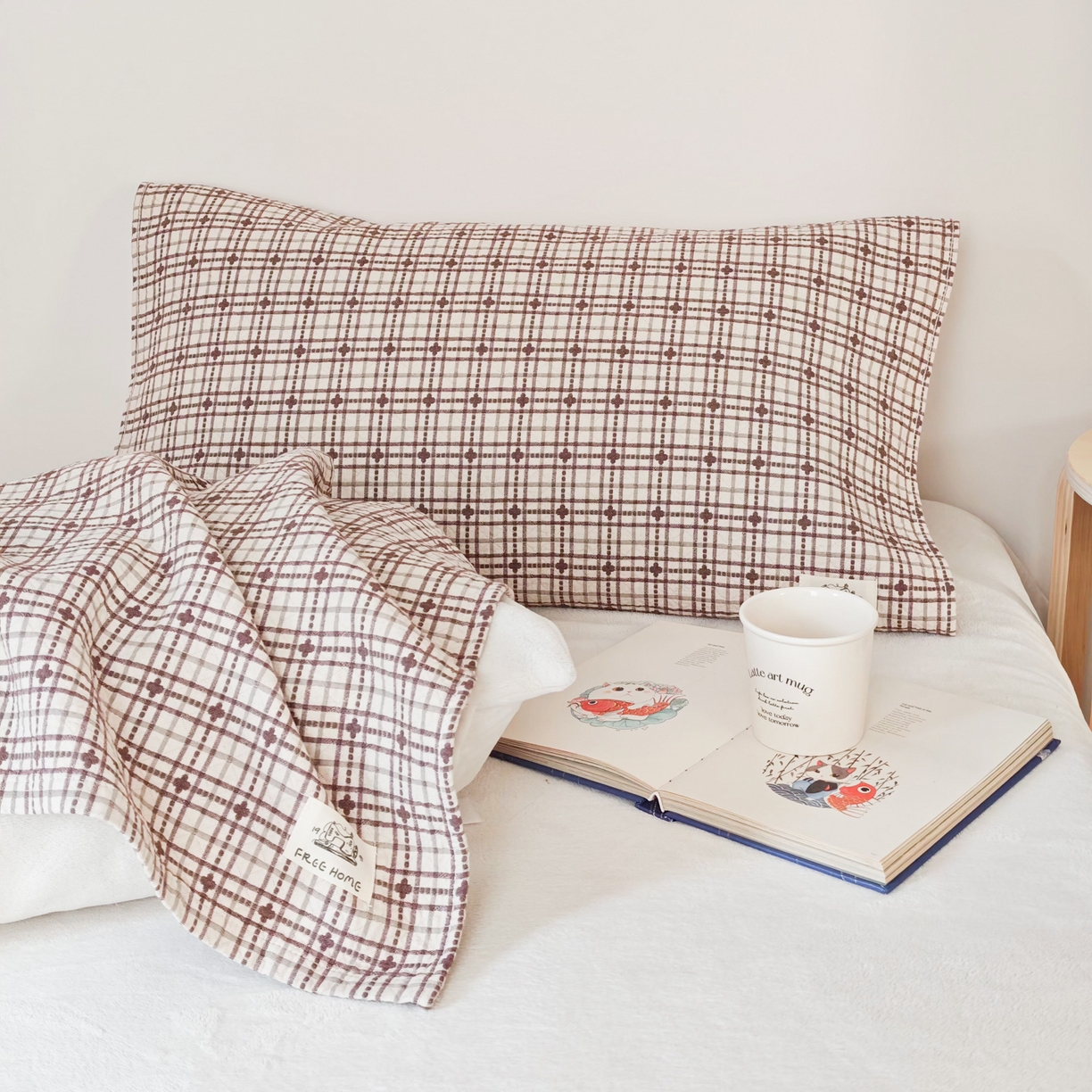 91家纺网 家纺一手货源 找家纺 沐瑟家纺  2026新款安心棉纯棉纱布枕巾 梅花格