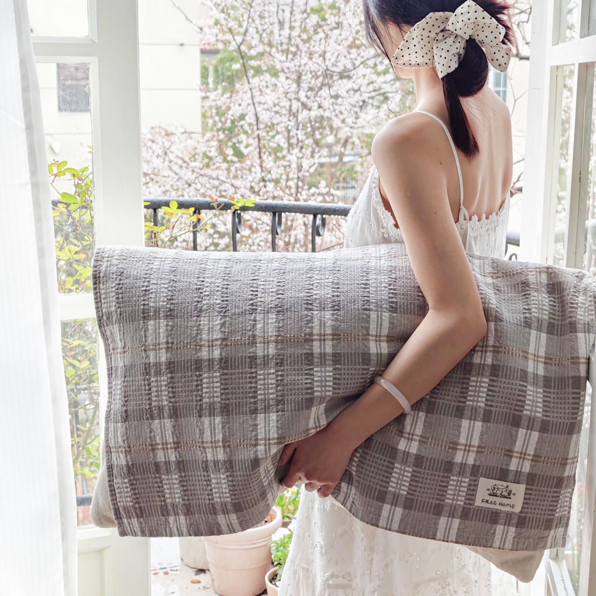 91家纺网 家纺一手货源 找家纺 沐瑟家纺  2026新款安心棉纯棉纱布枕巾 灰调