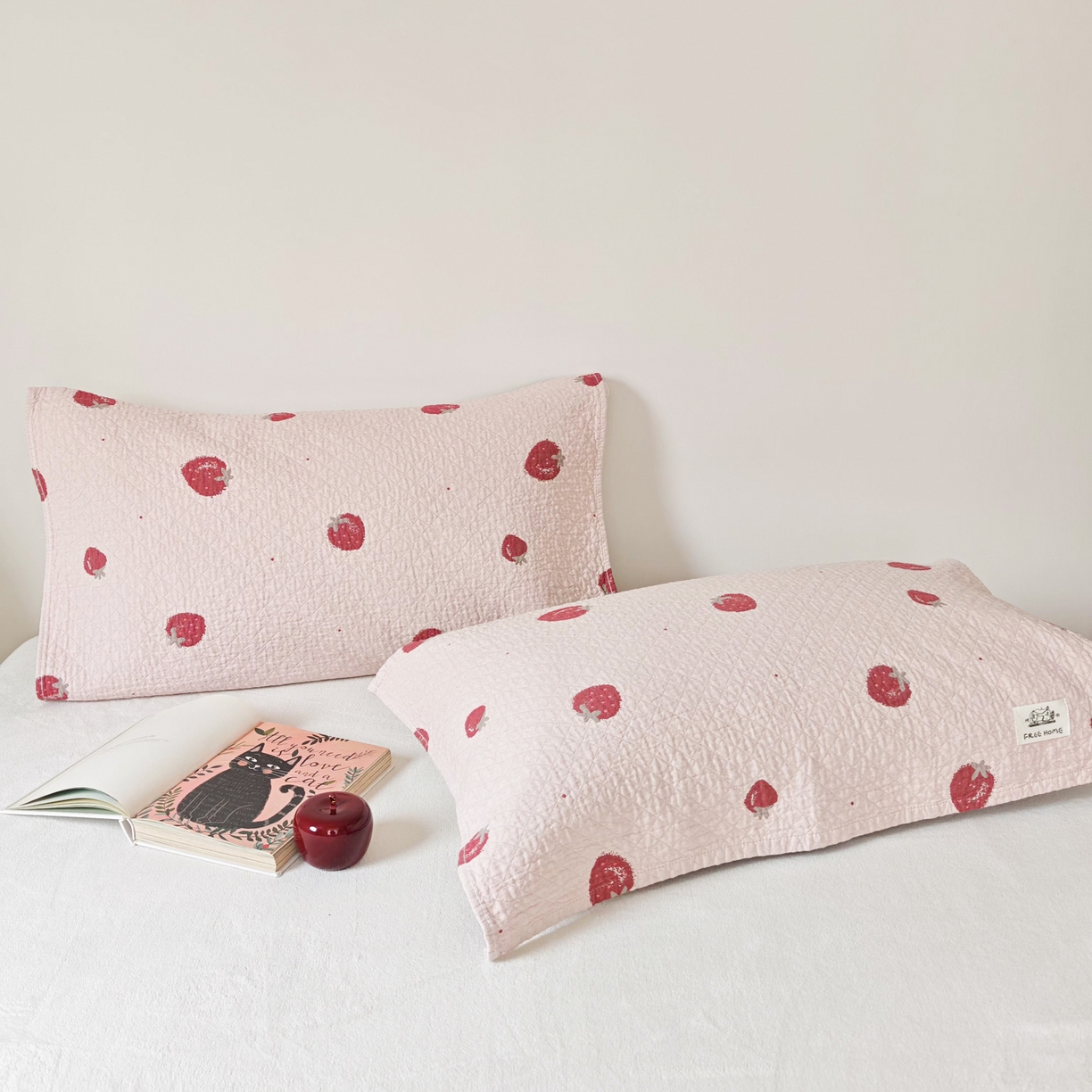 91家纺网 家纺一手货源 找家纺 沐瑟家纺  2026新款安心棉纯棉纱布枕巾 草莓