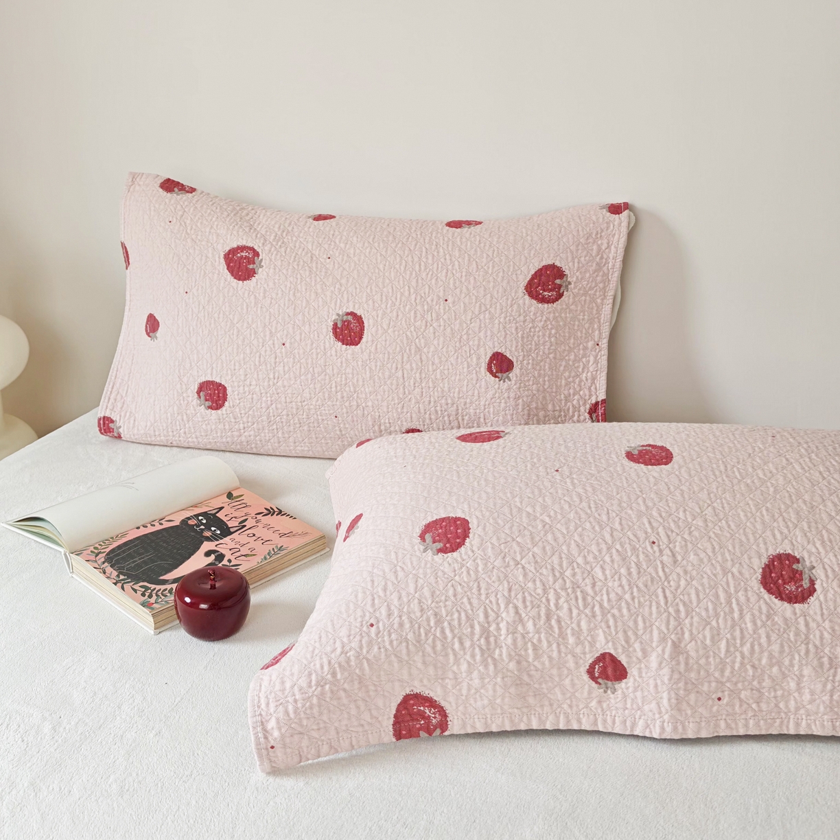 91家纺网 家纺一手货源 找家纺 沐瑟家纺  2026新款安心棉纯棉纱布枕巾 草莓