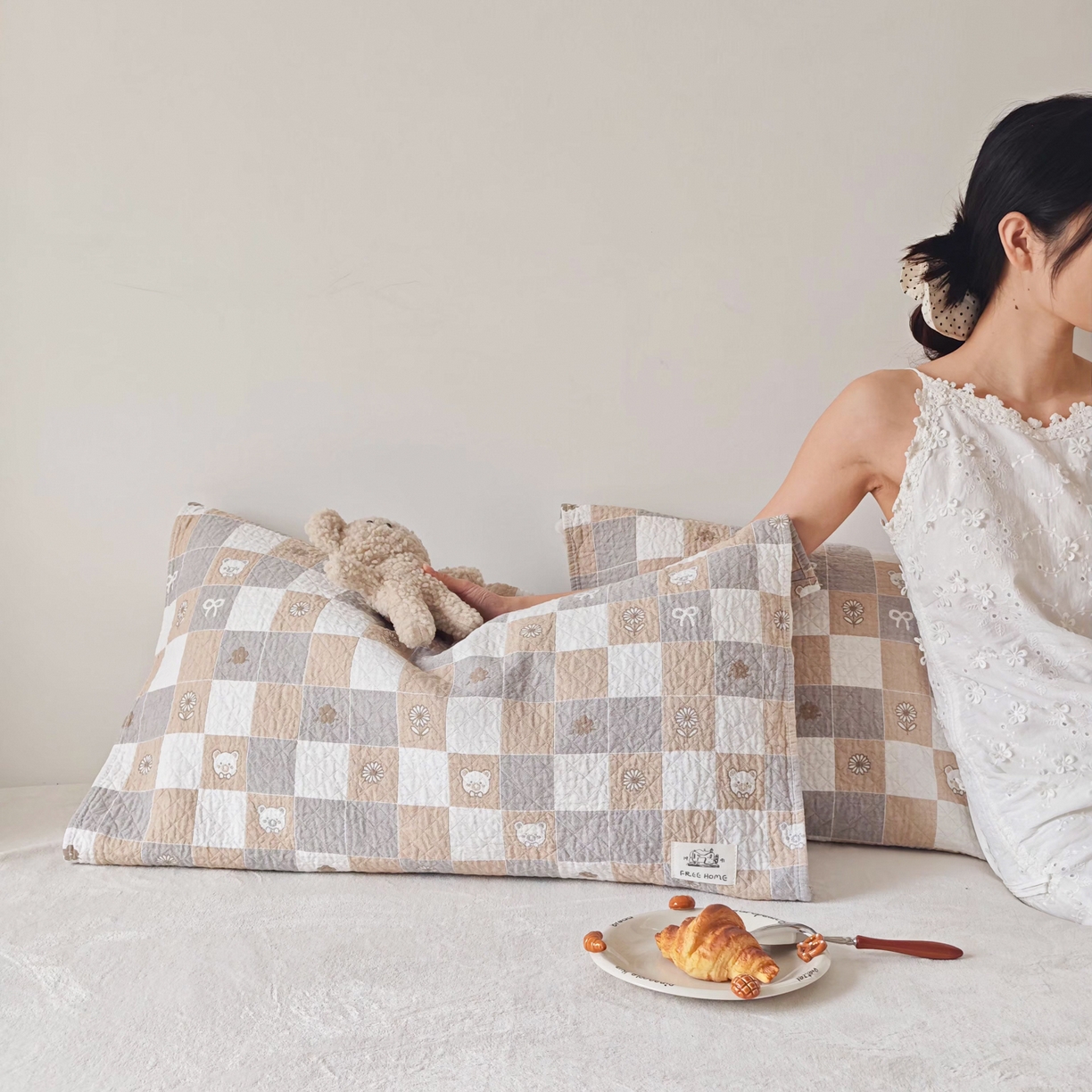 沐瑟家纺  2026新款安心棉纯棉纱布枕巾 格子小熊