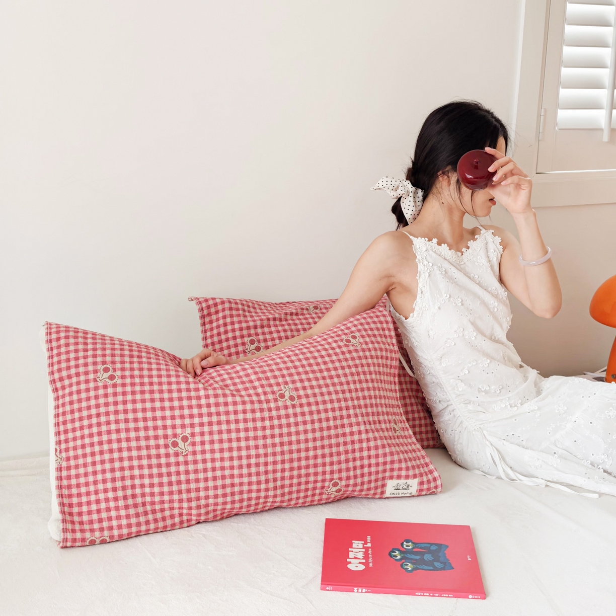 91家纺网 家纺一手货源 找家纺 沐瑟家纺  2026新款安心棉纯棉纱布枕巾 格子樱桃红