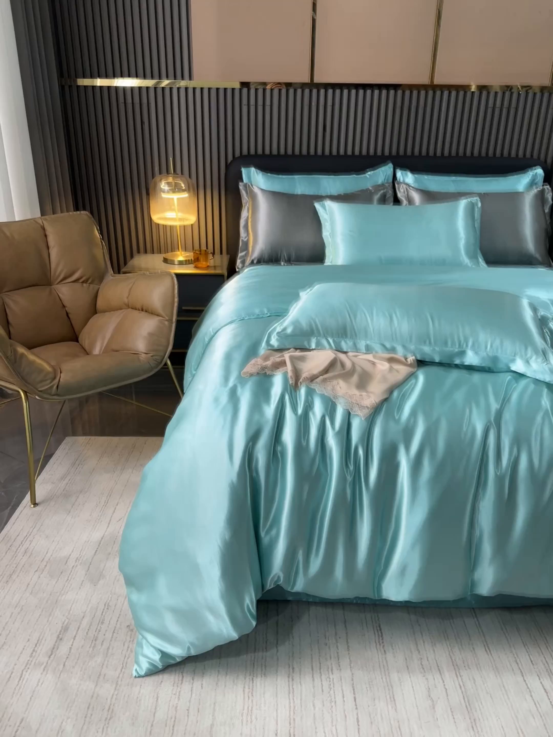 91家纺网 家纺一手货源 找家纺 莱越家纺 2026夏季款高端轻奢水洗真丝四件套丝滑裸睡丝绸纯色冰丝四件套系列可承接外贸订货 水兰色