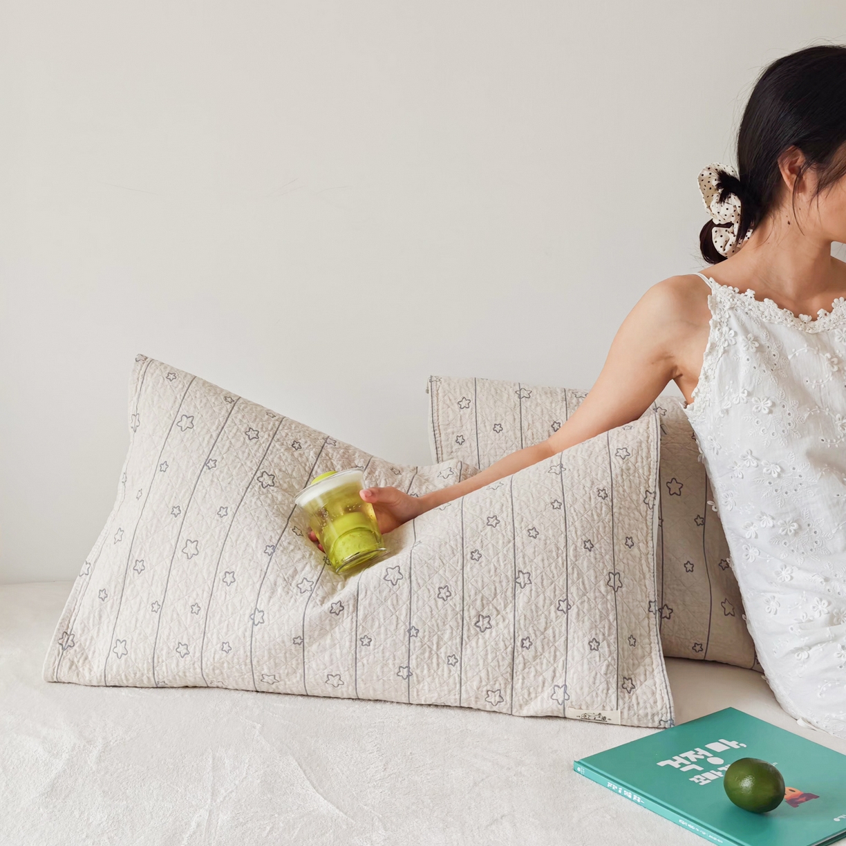 91家纺网 家纺一手货源 找家纺 沐瑟家纺  2026新款安心棉纯棉纱布枕巾 线条五角星