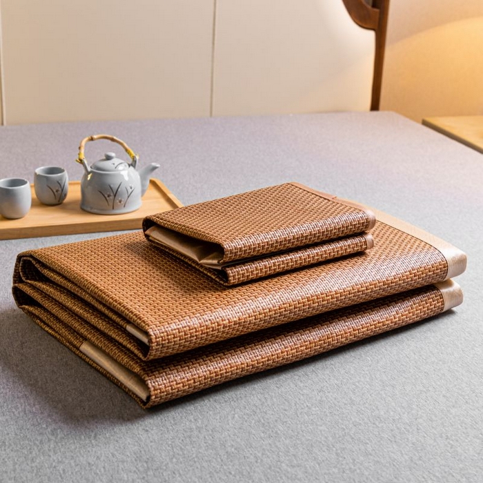 91家纺网 家纺一手货源 找家纺 瑞禾家纺 2026新款艾草刺绣双面古藤席艾草刺绣藤席双面席反面冰丝席（新拍图） 步步高