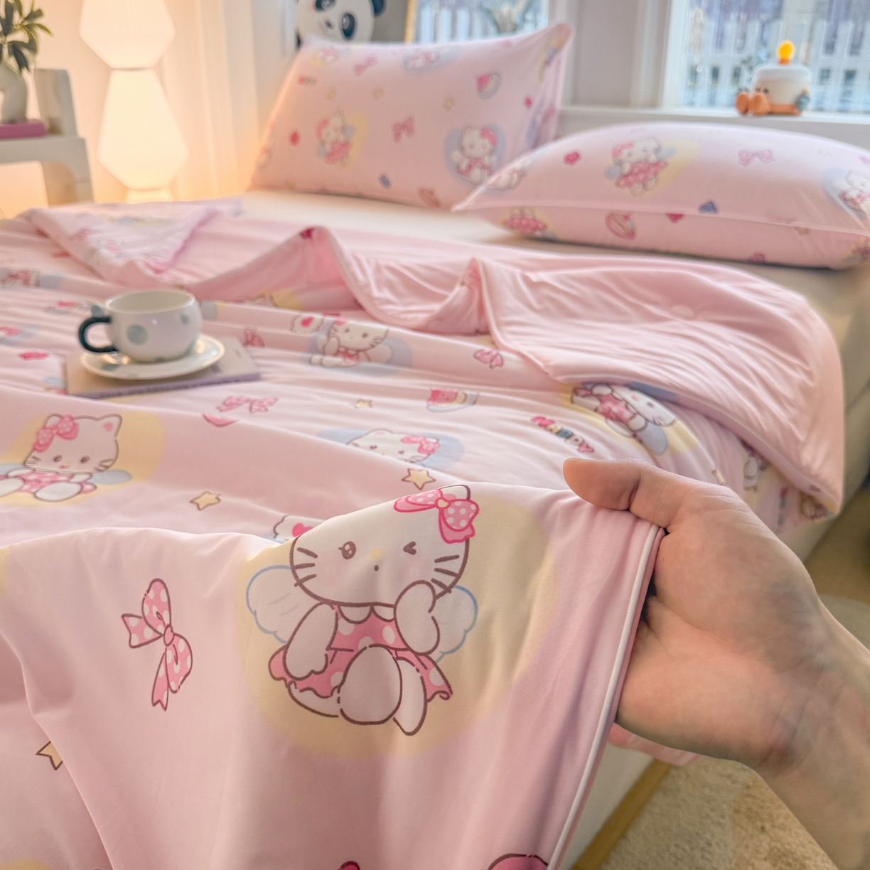 91家纺网 家纺一手货源 找家纺 瑞禾家纺 2026新款印花凉感丝夏被夏凉被 咪咪乐园-粉