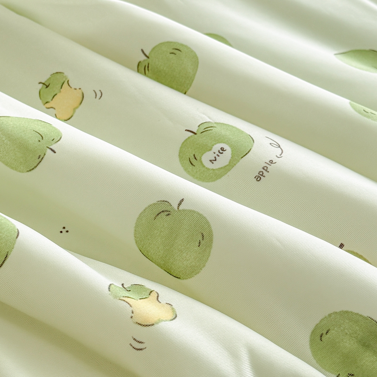 91家纺网 家纺一手货源 找家纺 瑞禾家纺 2026新款印花凉感丝夏被夏凉被 苹果绿