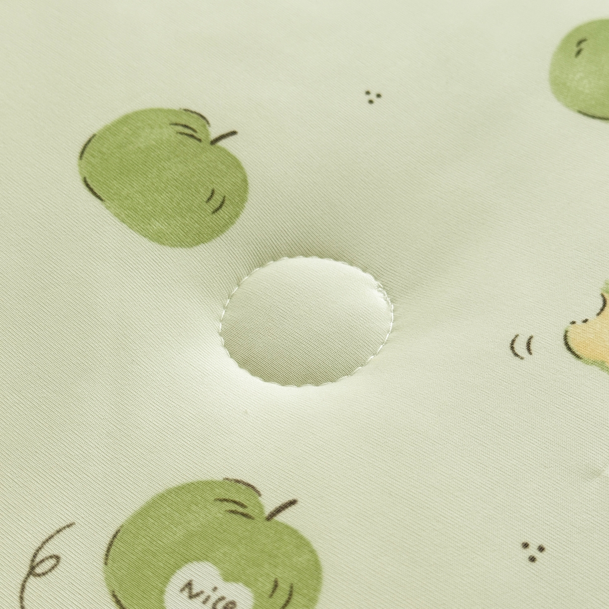 91家纺网 家纺一手货源 找家纺 瑞禾家纺 2026新款印花凉感丝夏被夏凉被 苹果绿