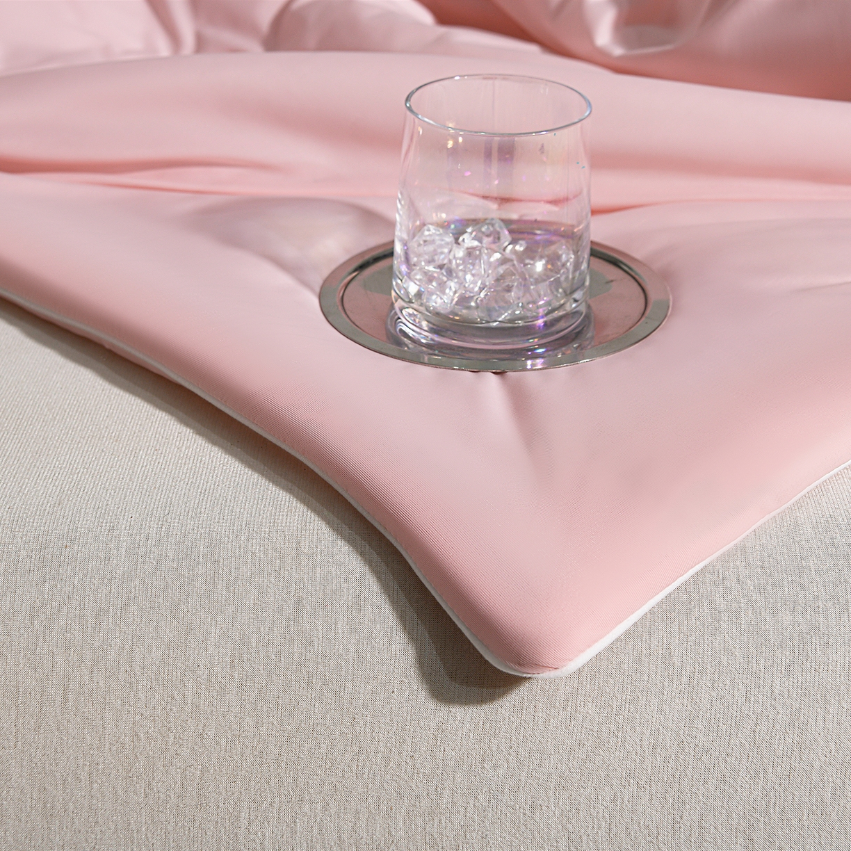 91家纺网 家纺一手货源 找家纺 瑞禾家纺 2026新款纯色凉感冰丝夏被夏凉被夏季深睡眠可水洗四周踩棉 不跑棉 菊雾粉