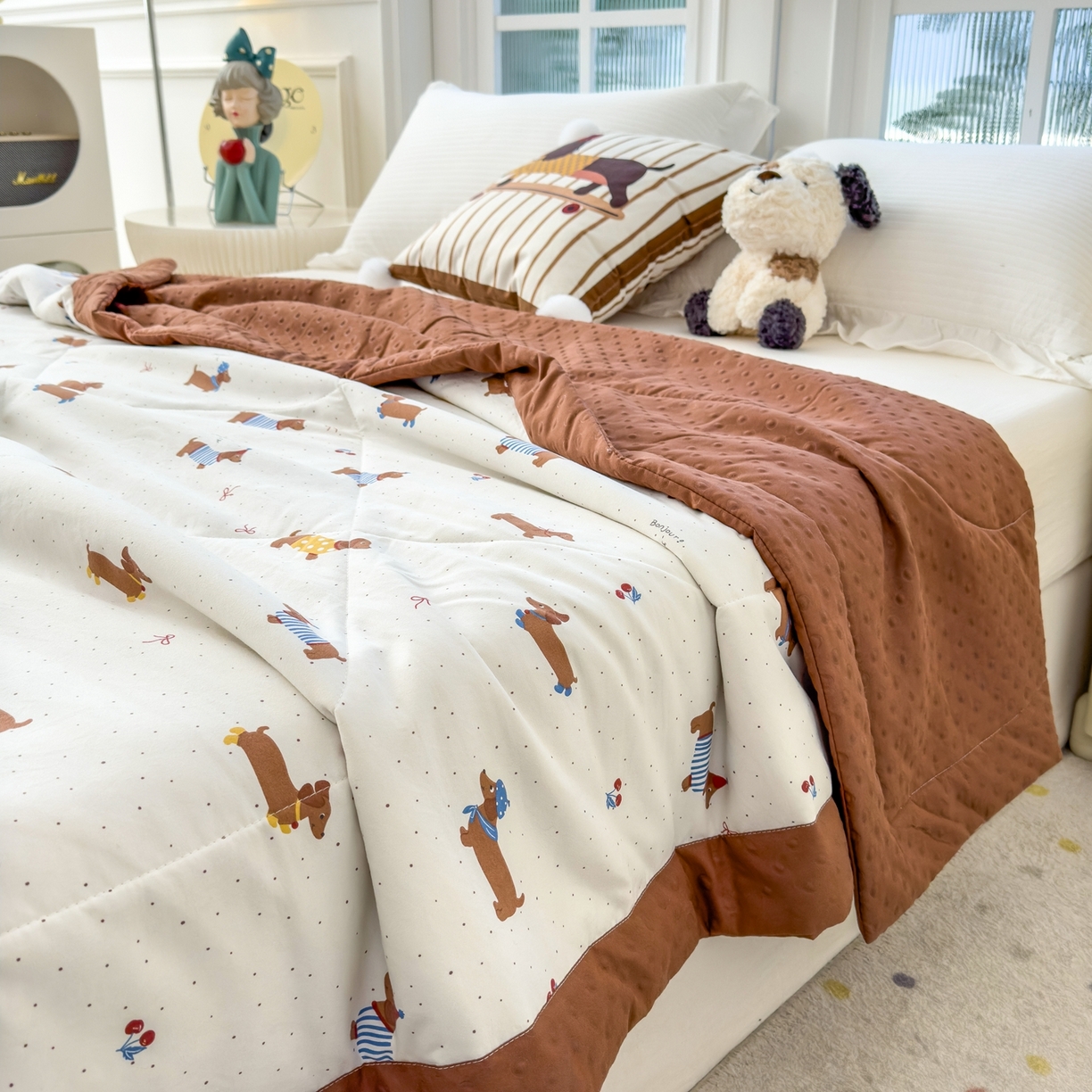 91家纺网 家纺一手货源 找家纺 瑞禾家纺 2026新款印花夏凉豆豆夏被手工包边被子被芯儿童 波点腊肠