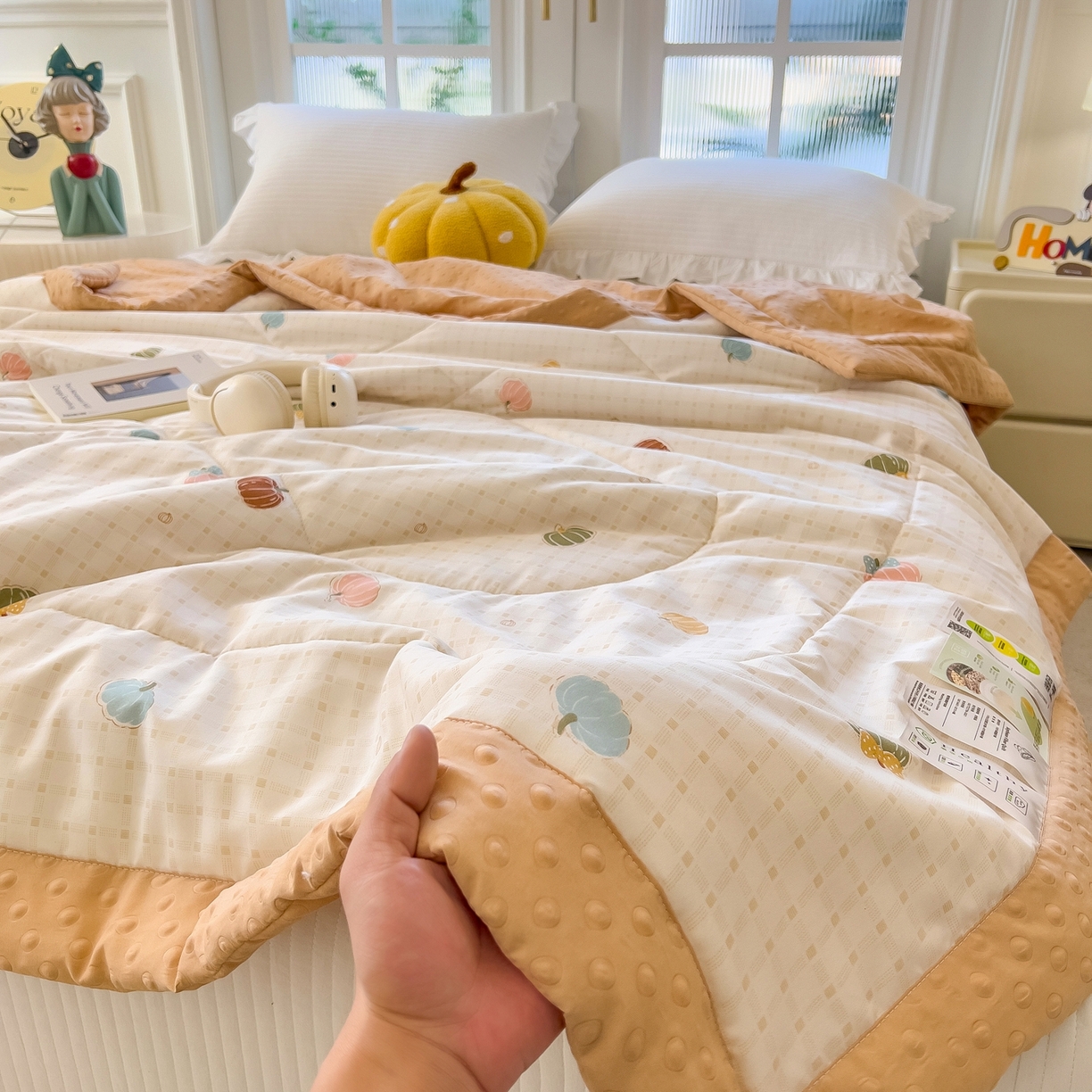 91家纺网 家纺一手货源 找家纺 瑞禾家纺 2026新款印花夏凉豆豆夏被手工包边被子被芯儿童 南瓜派对