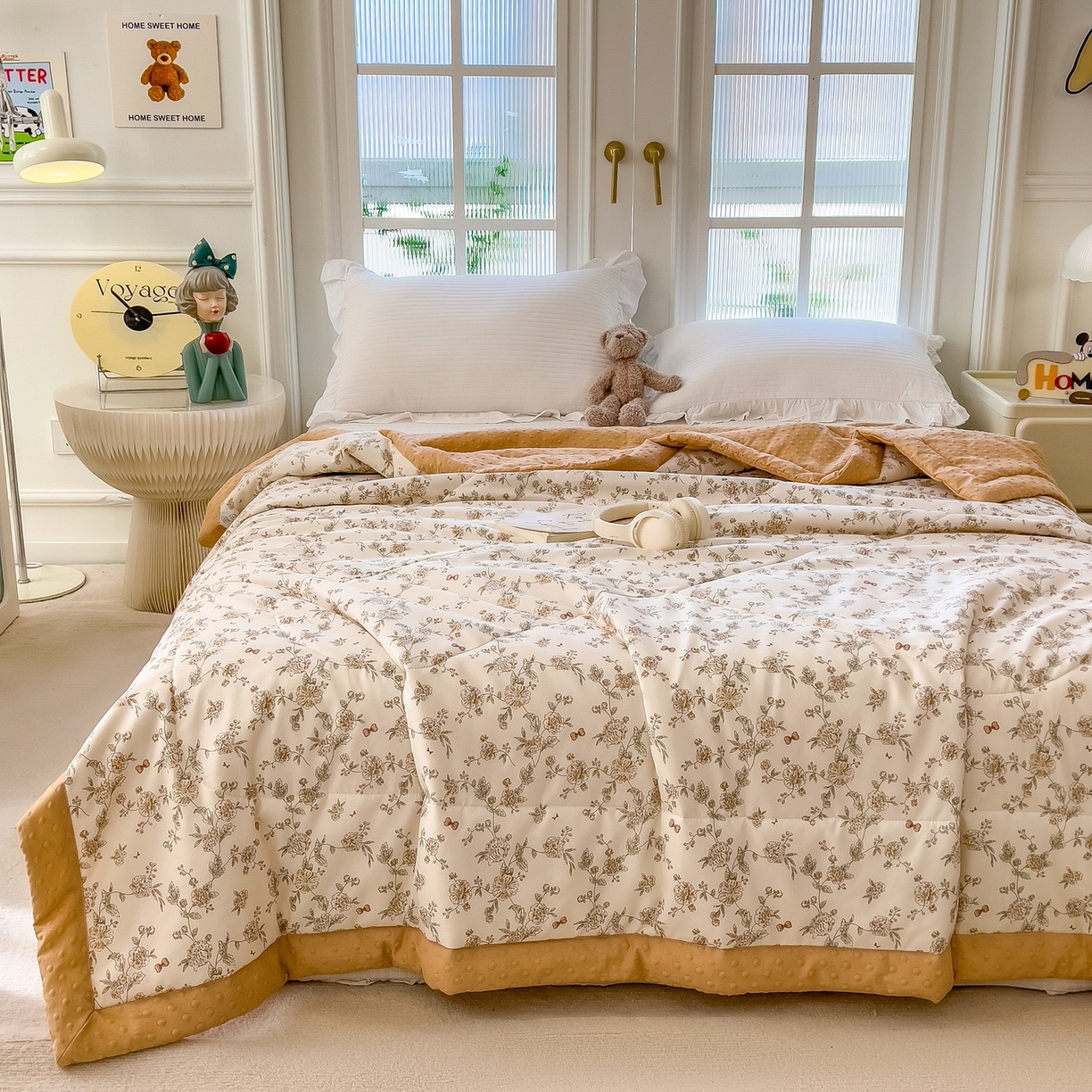 91家纺网 家纺一手货源 找家纺 瑞禾家纺 2026新款印花夏凉豆豆夏被手工包边被子被芯儿童 塞纳花影