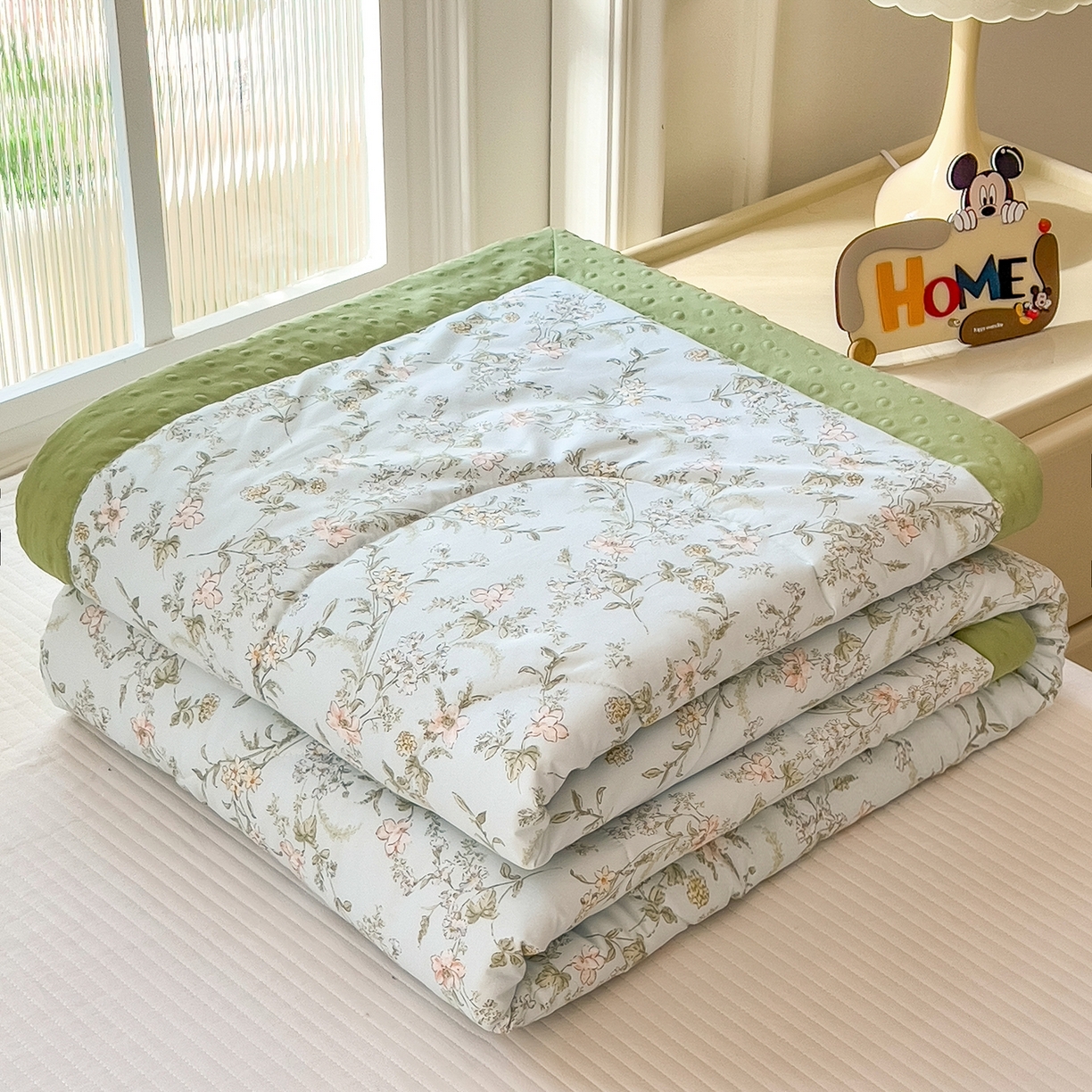 91家纺网 家纺一手货源 找家纺 瑞禾家纺 2026新款印花夏凉豆豆夏被手工包边被子被芯儿童 蔚蓝庄园